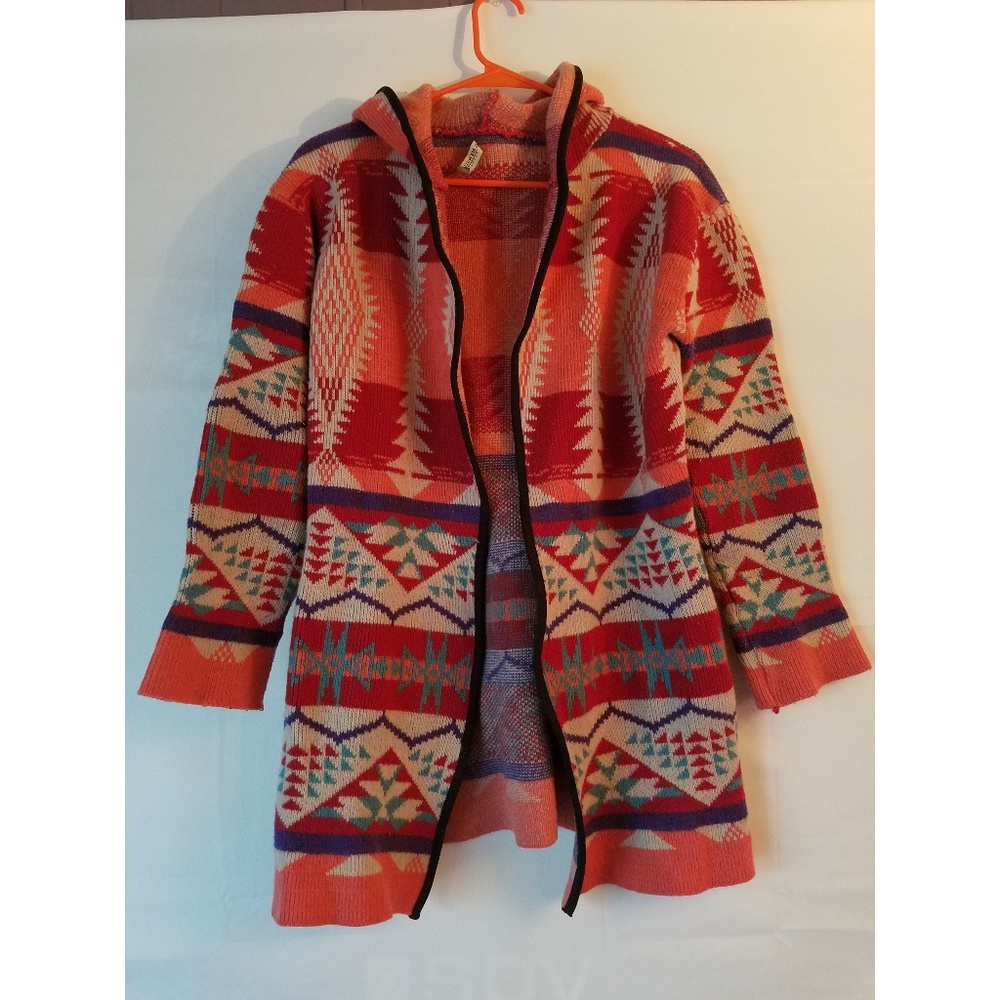 MENGLU Tribal Print Cardigan. Like New.